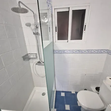 Centro Piscina Gisamar * סאלו