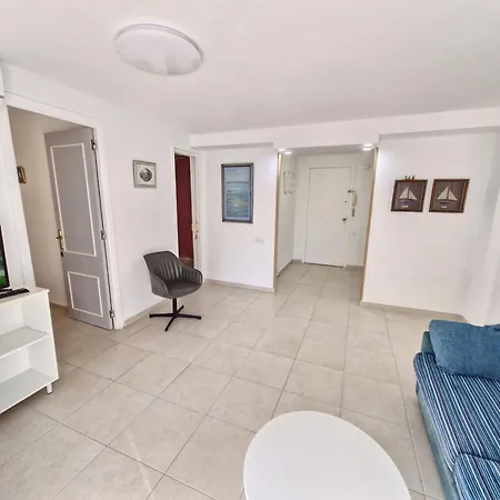 Centro Piscina Gisamar * סאלו