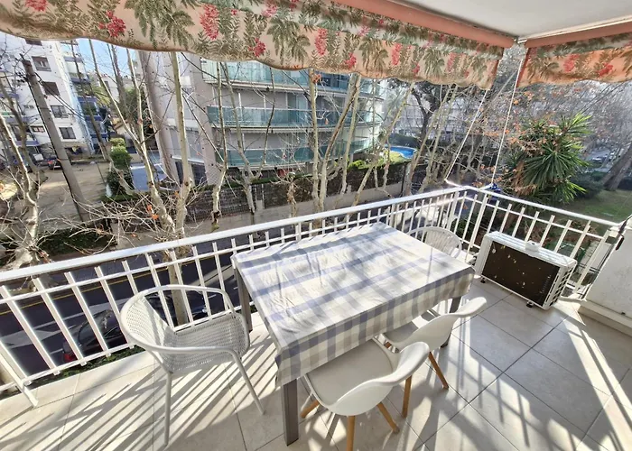 Centro Piscina Gisamar *
